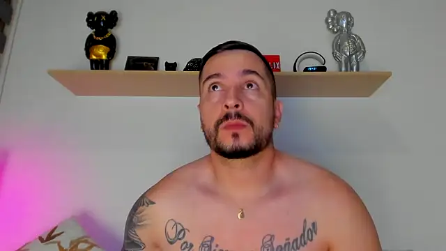 camilo restrepo21 online show from September 30, 12:37 am