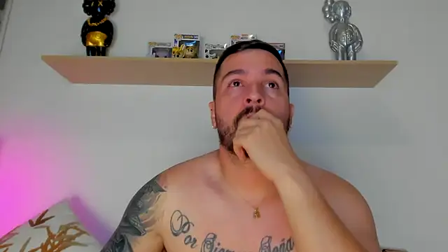 camilo restrepo21 online show from October 20, 12:00 am