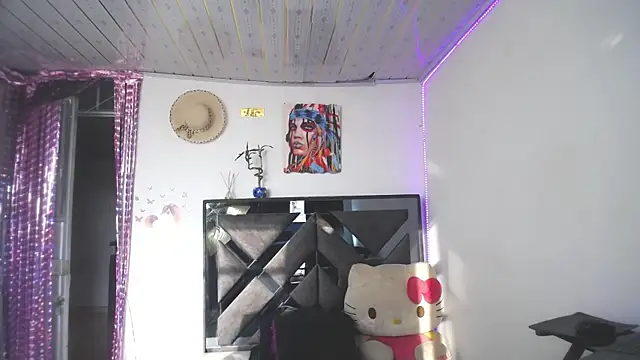 Snapshot of Salo_hot04 chatting on March 22, 9:53 pm Salo hot04 online show from March 22, 9:53 pm