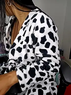 sandylau online show from February 23, 12:08 am