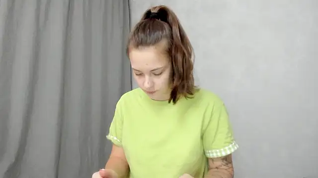 why again me online show from February 4, 8:25 pm