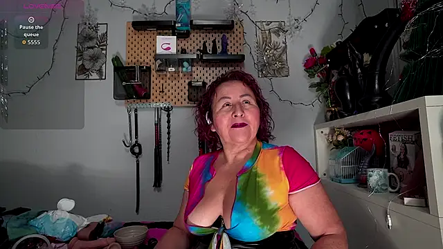 barbarah  online show from January 8, 9:00 am