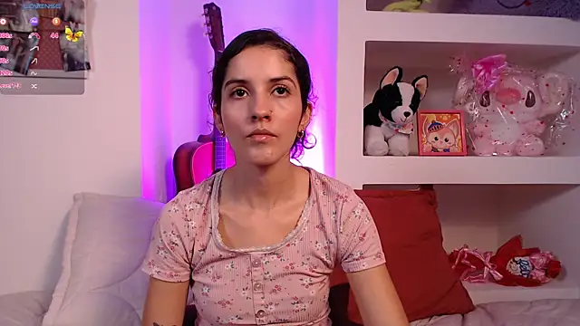 Snapshot of lailypink chatting on March 16, 1:17 am lailypink online show from March 16, 1:17 am