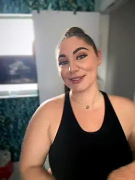 Snapshot of lovely_beast chatting on December 4, 6:05 pm lovely beast online show from December 4, 6:05 pm