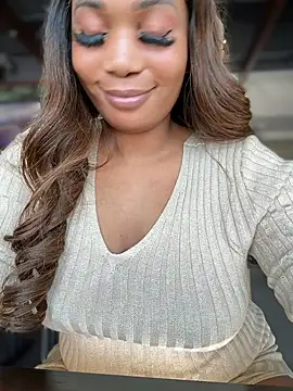 Snapshot of __Nessa__ chatting on December 20, 5:29 pm Nessa online show from December 20, 5:29 pm