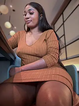 Snapshot of __Nessa__ chatting on February 1, 3:18 pm Nessa online show from February 1, 3:18 pm