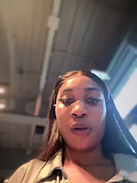 Snapshot of __Nessa__ chatting on February 9, 3:01 pm Nessa online show from February 9, 3:01 pm