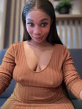 Snapshot of __Nessa__ chatting on February 15, 2:55 pm Nessa online show from February 15, 2:55 pm