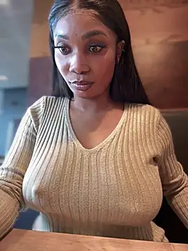 Snapshot of __Nessa__ chatting on March 14, 11:45 am Nessa online show from March 14, 11:45 am