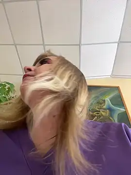 Irina2909xh online show from January 12, 8:52 am