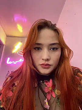 Snapshot of Tulipa_ chatting on December 19, 10:10 pm Tulipa  online show from December 19, 10:10 pm