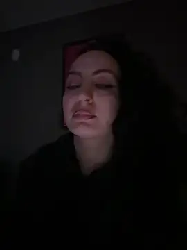 Snapshot of itsCassie chatting on January 8, 9:34 pm itsCassie online show from January 8, 9:34 pm