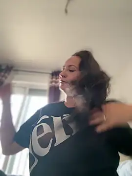 Snapshot of itsCassie chatting on October 9, 3:54 pm itsCassie online show from October 9, 3:54 pm