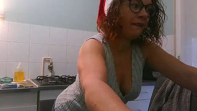 jennylovence online show from December 19, 9:05 am