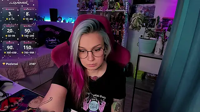 ChloeKohaku online show from February 11, 9:42 am