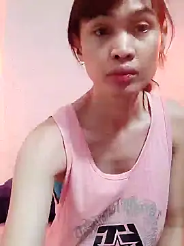 Snapshot of QueenSoreal chatting on February 8, 1:44 pm QueenSoreal online show from February 8, 1:44 pm