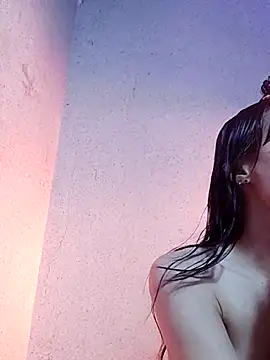 Snapshot of QueenSoreal chatting on March 7, 4:33 pm QueenSoreal online show from March 7, 4:33 pm