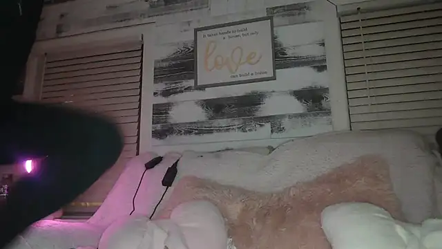 AshleyRain online show from December 22, 9:11 am