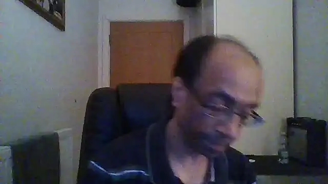 rauncher1 online show from February 18, 9:31 pm