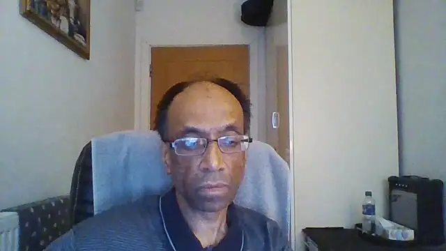 rauncher1 online show from October 15, 9:31 am