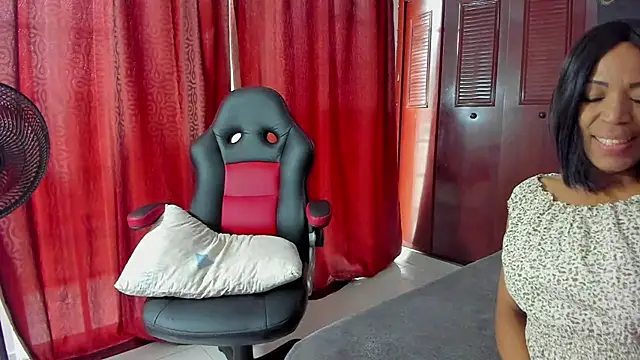 LUISSA  online show from January 30, 12:37 pm