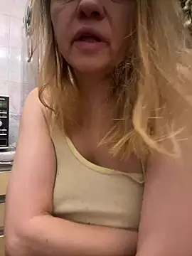 Susanel online show from January 26, 9:51 pm