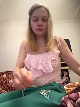 Susanel online show from February 20, 3:19 pm