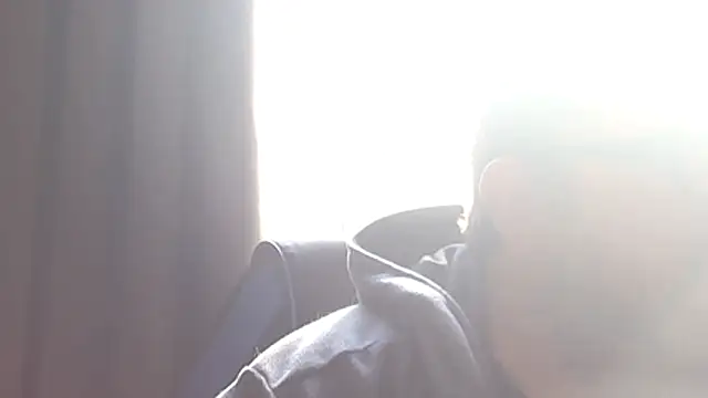 neegrr online show from March 4, 7:36 am