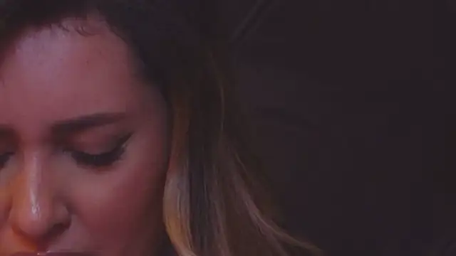 YaaraCollins online show from December 13, 3:16 am