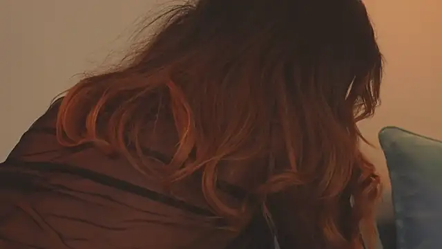 YaaraCollins online show from February 23, 11:04 pm