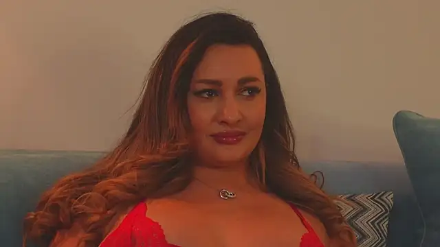 YaaraCollins online show from March 9, 11:56 pm