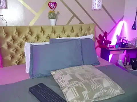 dove mature online show from March 21, 5:00 am