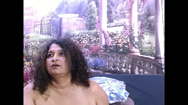 indianstar75 online show from February 28, 8:50 pm