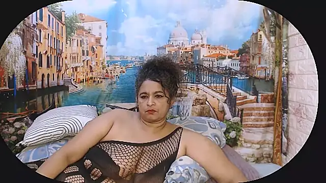 indianstar75 online show from October 31, 8:59 am