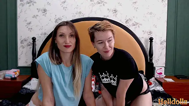 Helldollz online show from October 16, 8:04 am