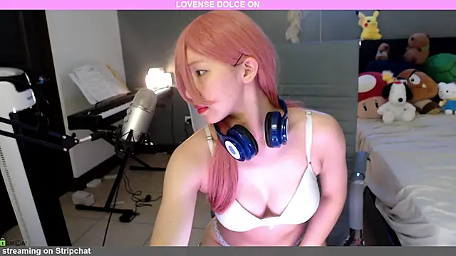 minarocket  online show from January 18, 5:06 pm