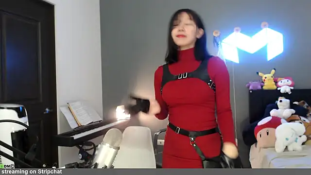 minarocket  online show from February 8, 3:48 pm