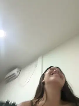 Snapshot of kiarafonseca_ chatting on March 14, 5:27 am kiarafonseca  online show from March 14, 5:27 am