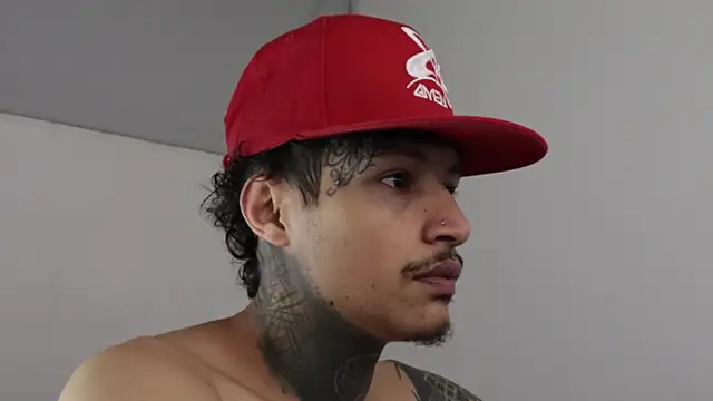 trieone online show from February 7, 4:59 am