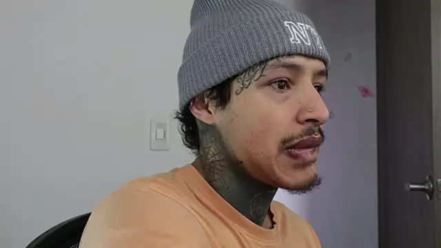 trieone online show from September 15, 2:39 pm