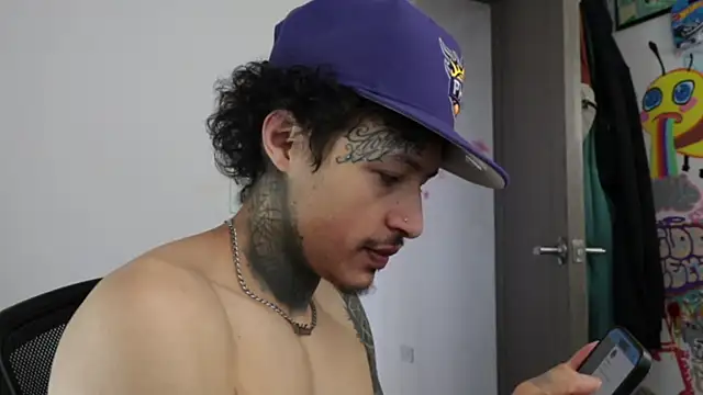 trieone online show from September 16, 1:56 pm