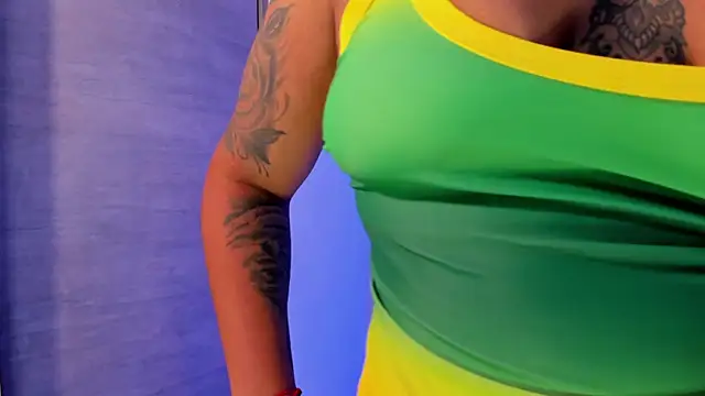 Victoria14  online show from March 19, 11:36 pm