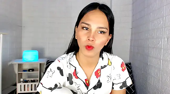 urnaughtydolly69 online show from February 28, 12:09 pm