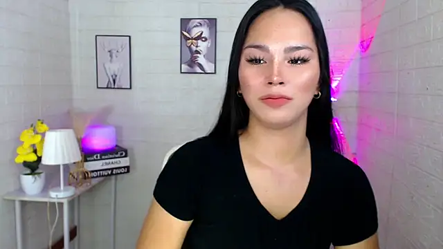 urnaughtydolly69 online show from September 14, 9:30 am