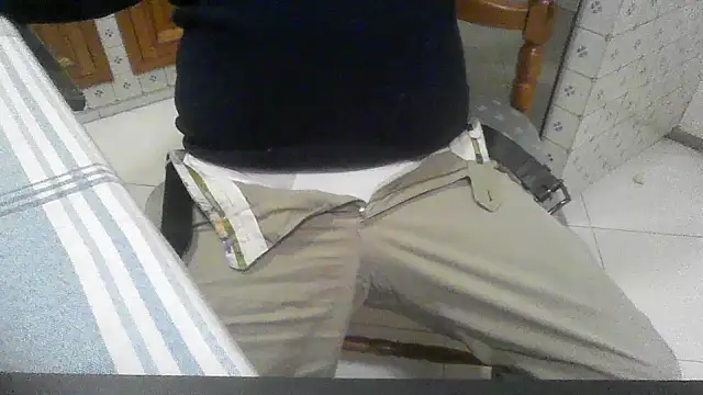 polloiw online show from October 20, 9:15 pm