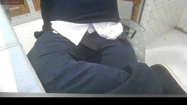 polloiw online show from January 6, 3:27 pm