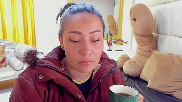 gaby trent online show from January 16, 1:25 pm