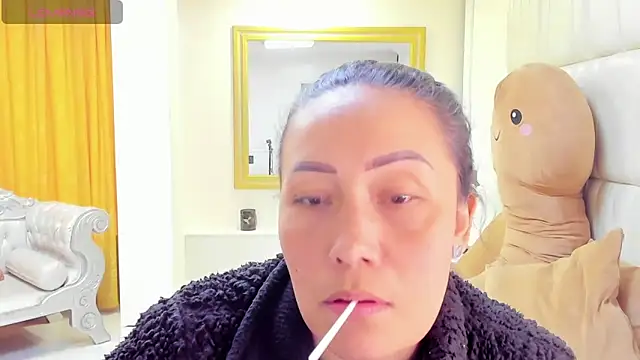 gaby trent online show from January 24, 6:04 pm