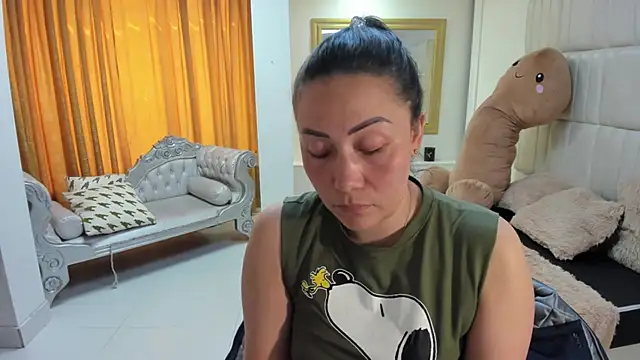 gaby trent online show from November 18, 2:54 pm