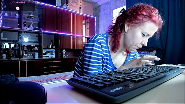 pa1e pr1ncess online show from February 28, 8:20 am